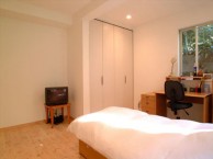 白を基調に明るくシンプルに 白を基調に明るくシンプルに